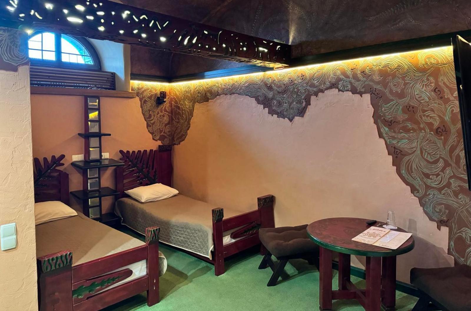 Hotel Veles Zolotonosha Екстериор снимка