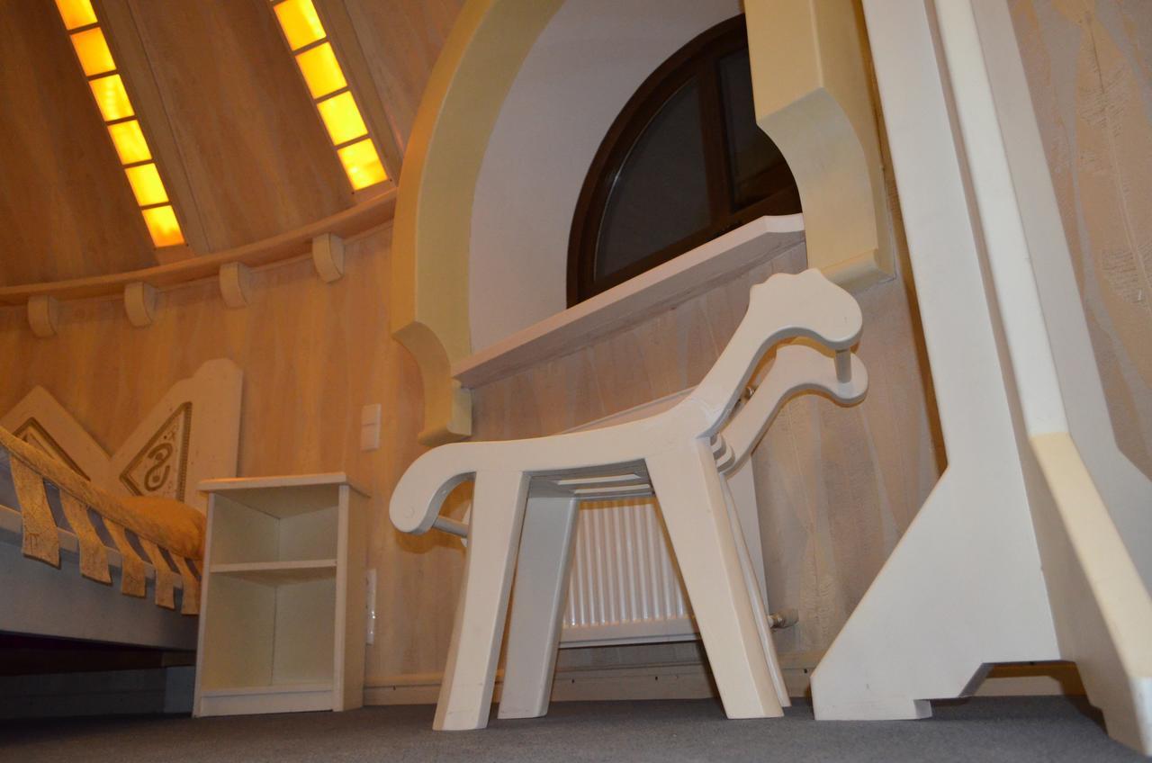 Hotel Veles Zolotonosha Стая снимка